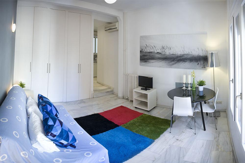 Ferienwohnung Alquiler Temporal Plaza Mayor Madrid Exterior foto